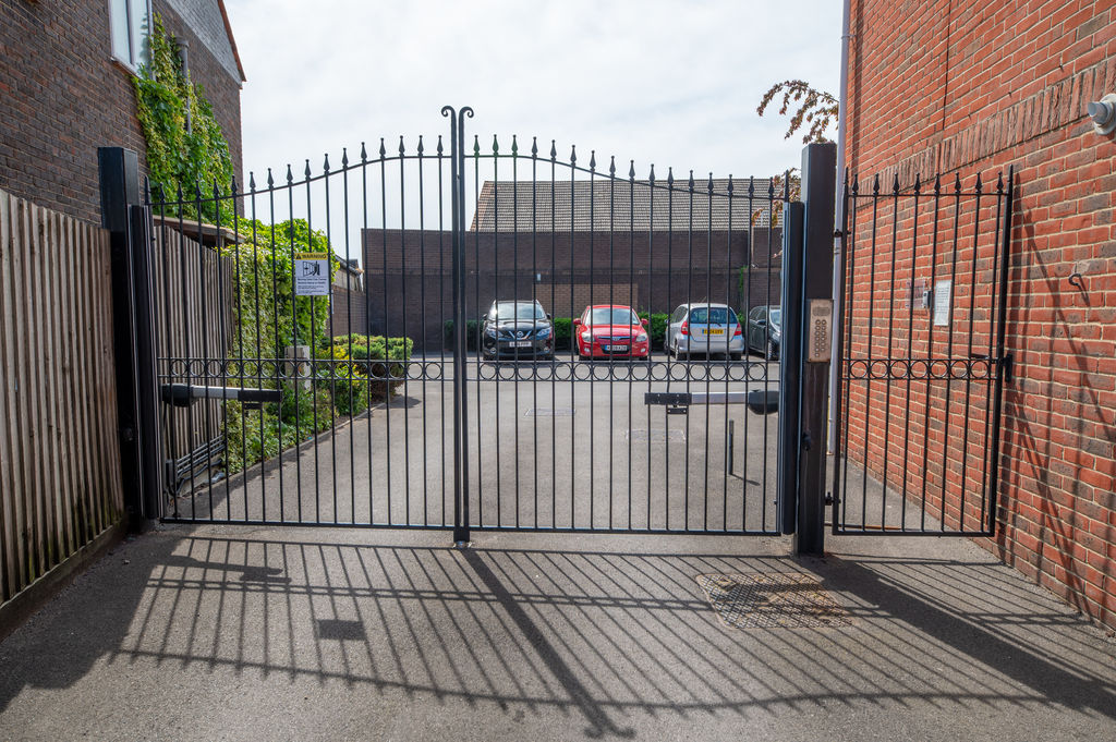 150 Havant Road